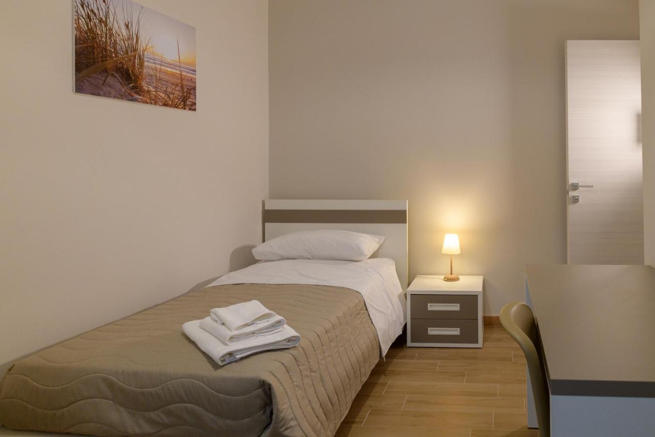 Bee Happy - Bed And Breakfast Zafferana Etnea Ngoại thất bức ảnh